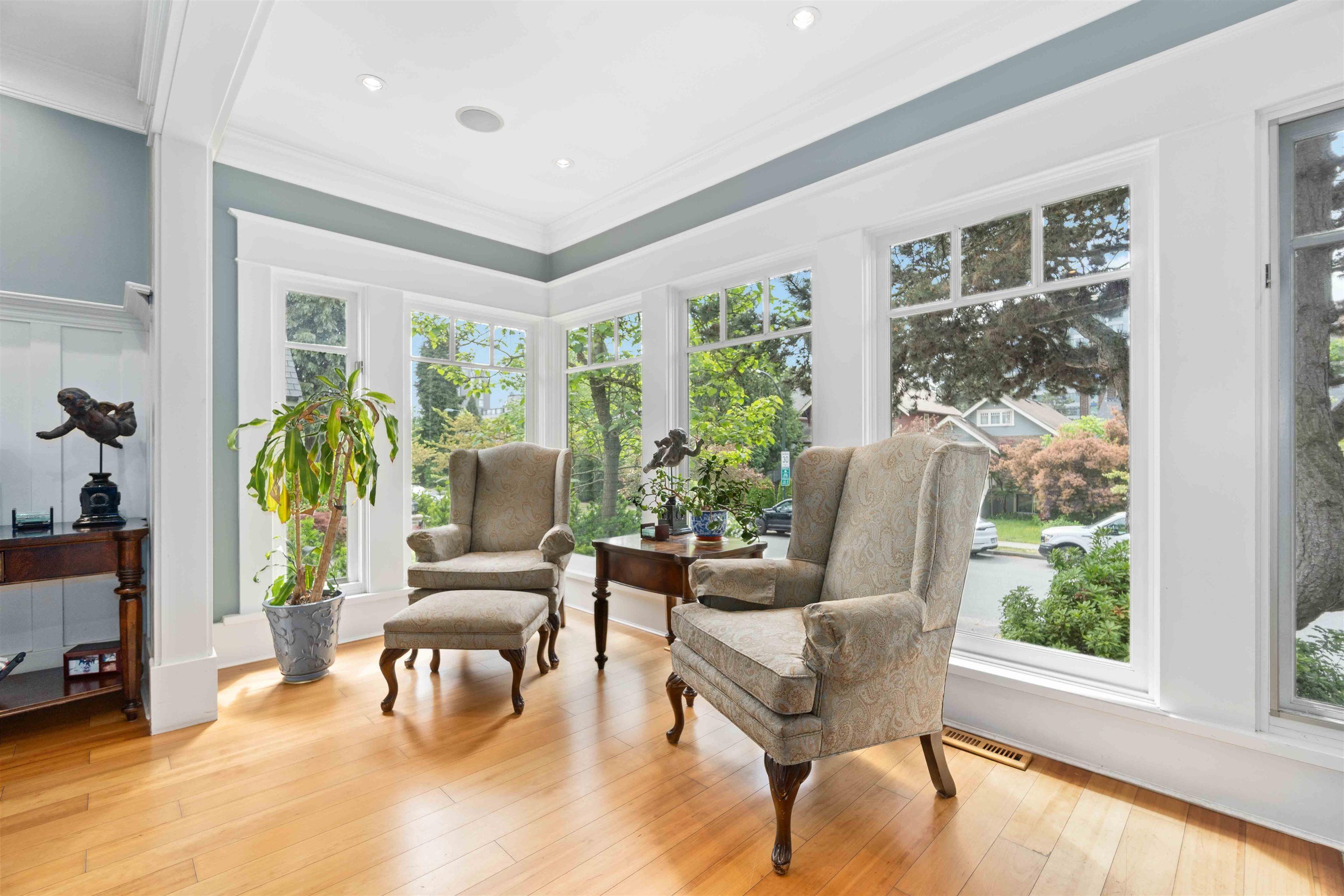 Exploring the Vancouver Real Estate Market: A Guide with a Local Realtor
